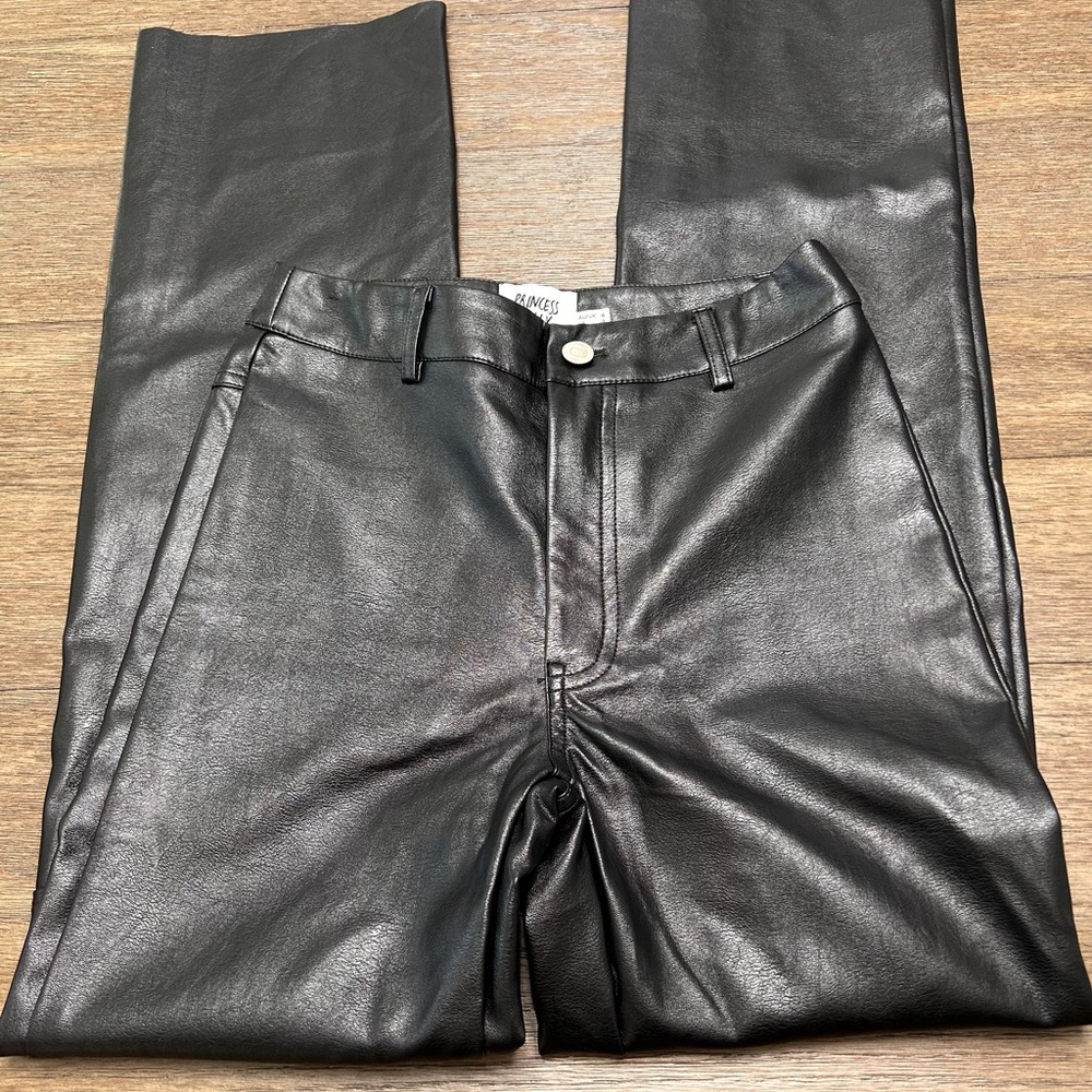 Princess Polly Black Faux Leather Pants High Waisted Straight Leg Raw Hem size 2 - Picture 2 of 12